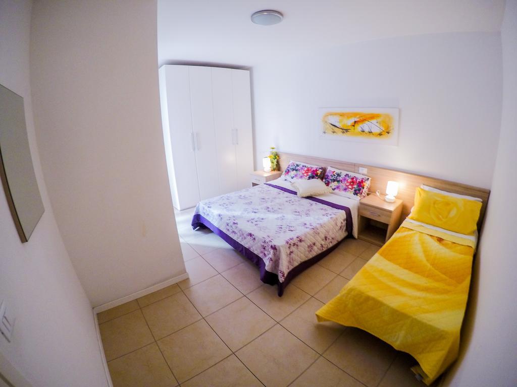 Residence Al Mare - Agenzia Cocal كاوْرلي الغرفة الصورة